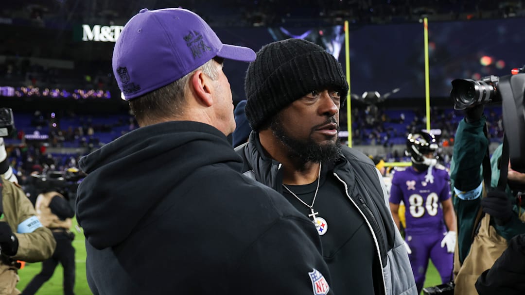 Pittsburgh Steelers v Baltimore Ravens