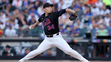 Aug 14, 2025; New York City, New York, USA; New York Mets starting pitcher Kodai Senga (34) pitches against the Atlanta Braves during the first inning at Citi Field. Mandatory Credit: Brad Penner-Imagn Images