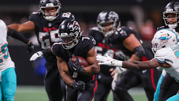 Atlanta Falcons running back Bijan Robinson