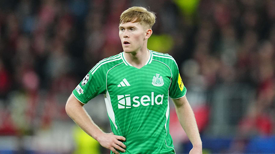 Lewis Hall in Newcastle’s away kit.