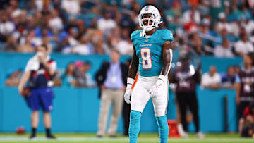 Tennessee Titans v Miami Dolphins