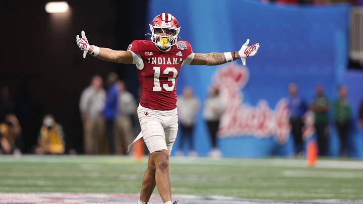 Jan 9, 2026; Atlanta, GA, USA; Indiana Hoosiers linebacker Kellan Wyatt (13) reacts to a penalty that was not called against the Oregon Ducks during the second half of the 2025 Peach Bowl and semifinal game of the College Football Playoff at Mercedes-Benz Stadium. Mandatory Credit: Brett Davis-Imagn Images