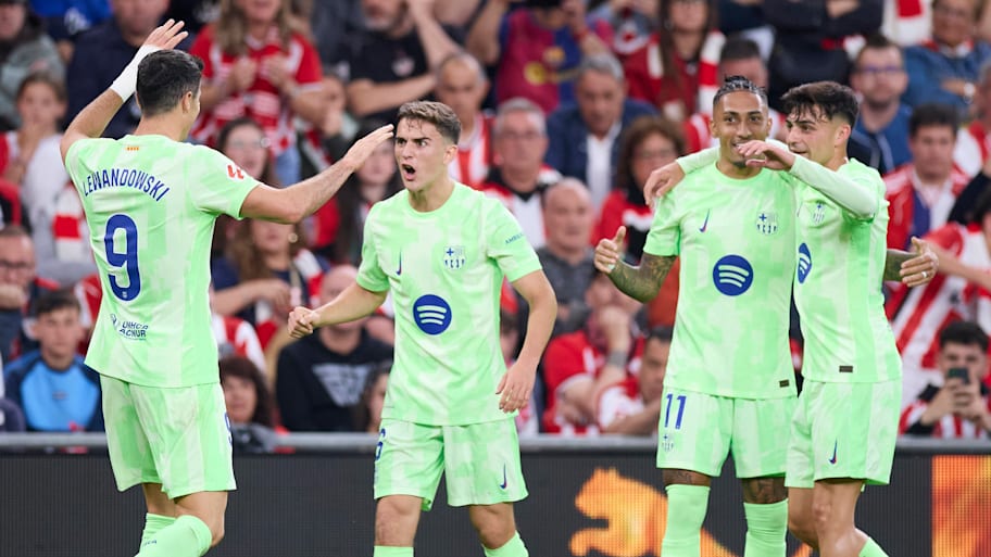 Robert Lewandowski (left) led Barcelona's last win of the season with a brace vs. Athletic Club. | IMAGO/ZUMA Press Wire