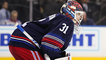 New York Islanders v New York Rangers