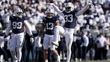 Penn State Nittany Lions defensive end Dani Dennis-Sutton (33)