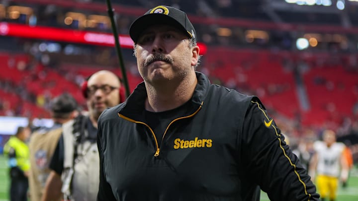 Pittsburgh Steelers offensive coordinator Arthur Smith