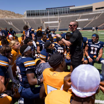 UTEP head football coach Scotty Walden talks to his team after the spring game on Saturday, April 20, 2024, at the Sun Bowl stadium in El Paso, TX.