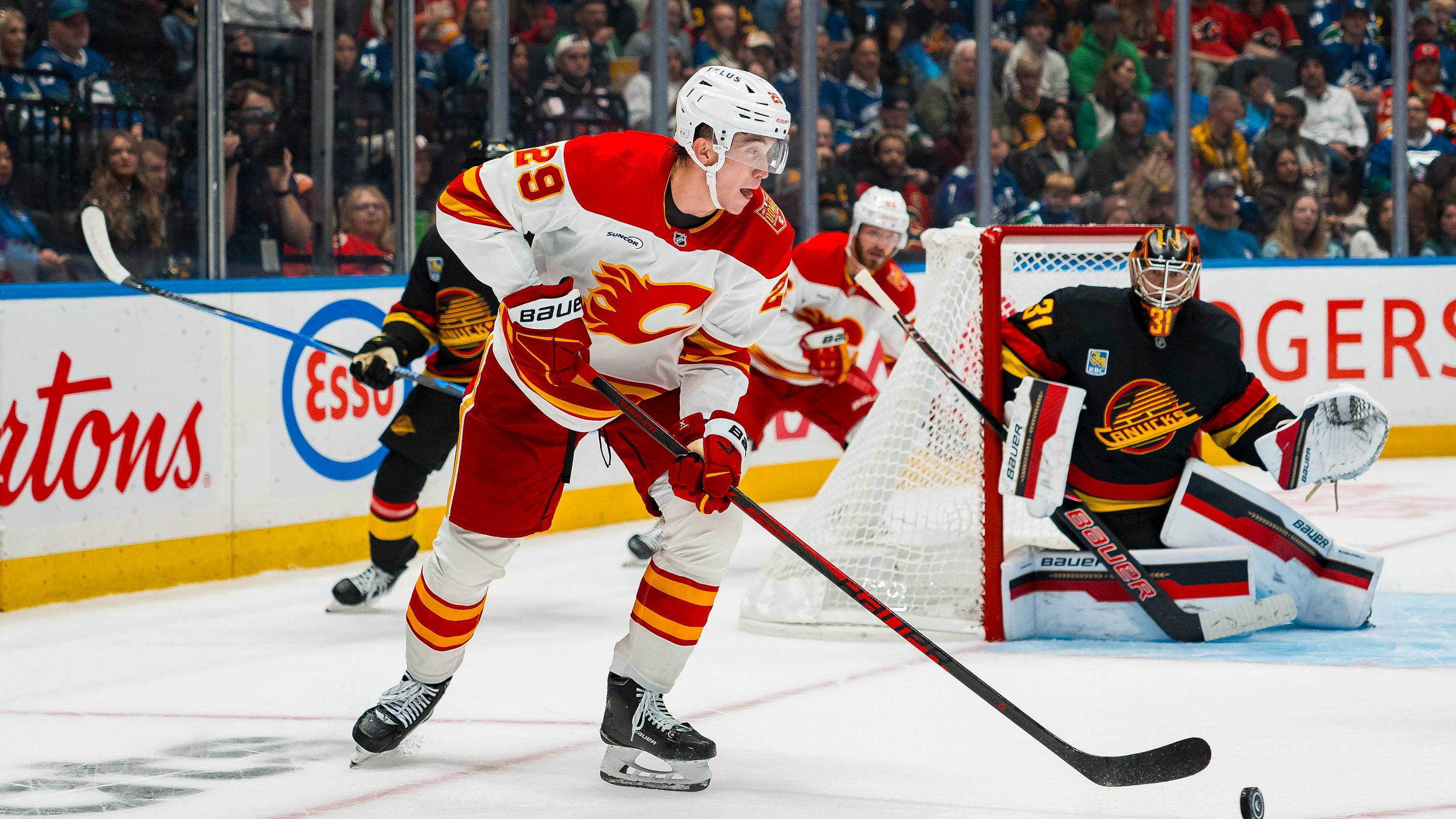 Calgary Flames Make Unfortunate Revelation on Samuel Honzek, More Ahead of Ducks Clash