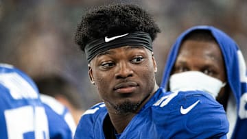 New York Giants - linebacker Azeez Ojulari