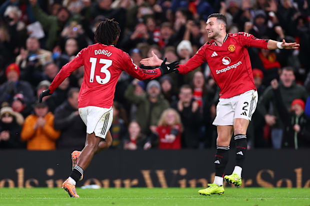 แพทริค ดอร์กู, ดิโอโก้ ดาลอต