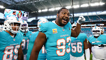 Tennessee Titans v Miami Dolphins