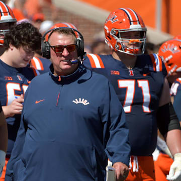 Sep 14, 2024; Champaign, Illinois, USA; Illinois Fighting Illini head coach Bret Bielema on the sidelines during the second half against the Central Michigan Chippewas at Memorial Stadium. Mandatory Credit: Ron Johnson-Imagn Images