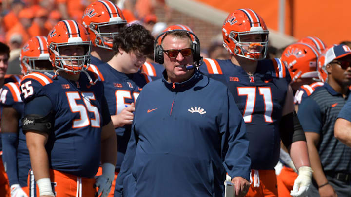 Sep 14, 2024; Champaign, Illinois, USA; Illinois Fighting Illini head coach Bret Bielema on the sidelines during the second half against the Central Michigan Chippewas at Memorial Stadium. Credit: Ron Johnson-Imagn Images