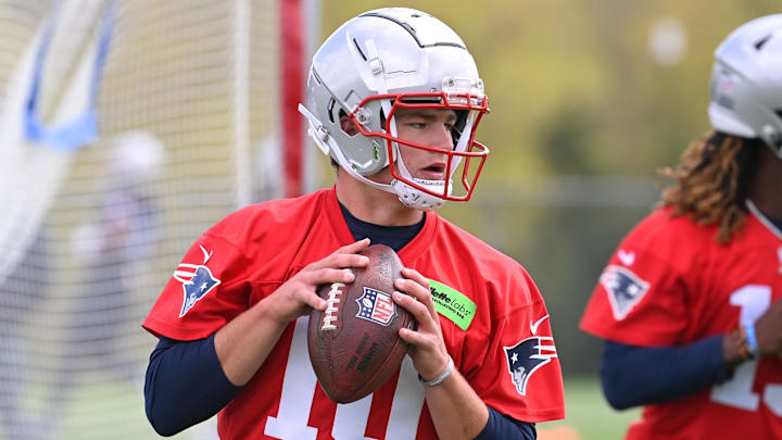 May 11, 2024; Foxborough, MA, USA; New England Patriots quarterback Drake Maye (10) works out