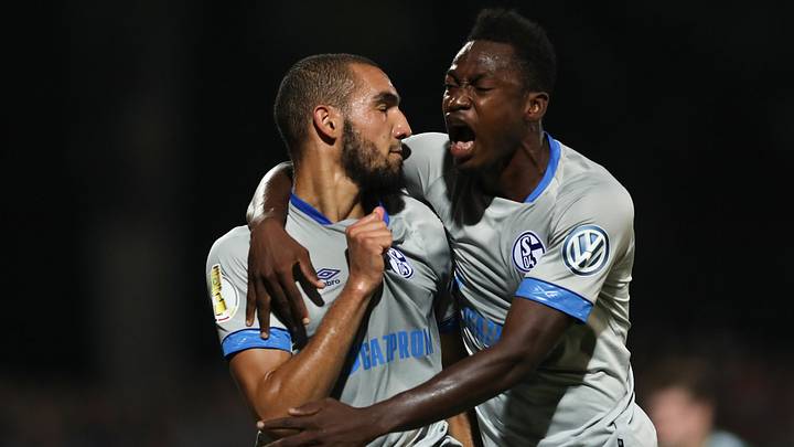 Jubelten einst gemeinsam im königsblauen Trikot: Nabil Bentaleb und Abdul Rahman Baba Jubelten einst gemeinsam im königsblauen Trikot: Nabil Bentaleb und Abdul Rahman Baba