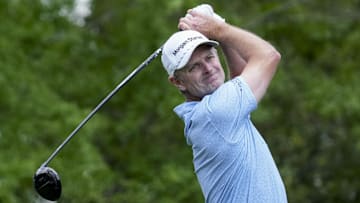 Rose recorded eight birdies and only one bogey to take the opening-round lead in the Masters.