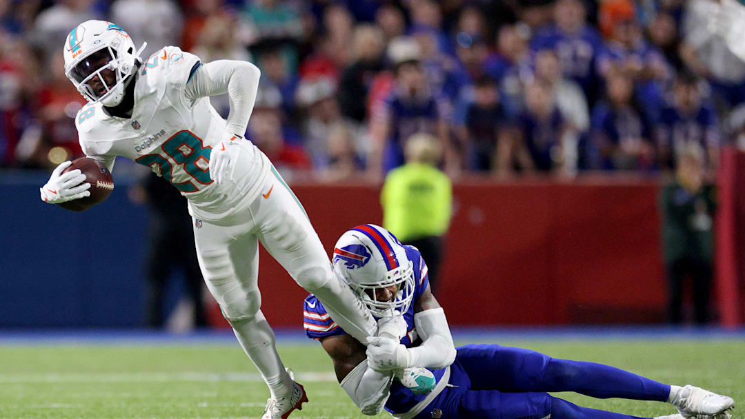 Miami Dolphins v Buffalo Bills