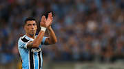 Suspenso, Suárez desfalca o Grêmio contra o Flamengo.