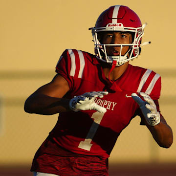 Brophy Prep wide receiver Devin Fitzgerald (1) makes a catch during a practice at Brophy College Prepatory in Phoenix on Sept. 4, 2024.