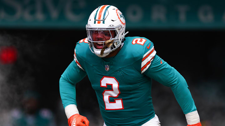 Miami Dolphins linebacker Bradley Chubb (2)