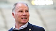 Stefan Reuter soll Augsburg-Präsident Klaus Hofmann zum Rückzug gezwungen haben