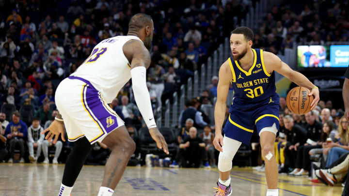 Los Angeles Lakers v Golden State Warriors