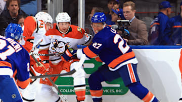 Anaheim Ducks v New York Islanders