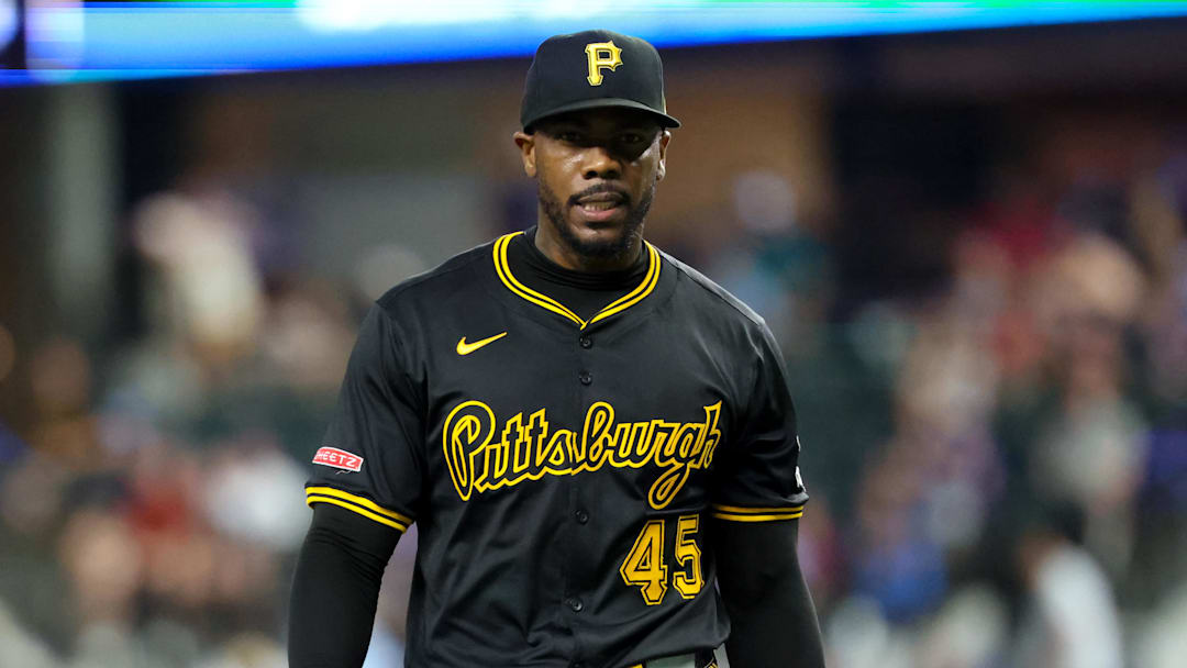 Aug 20, 2024; Arlington, Texas, USA; Pittsburgh Pirates relief pitcher Aroldis Chapman (45) during the eighth inning against the Texas Rangers at Globe Life Field.