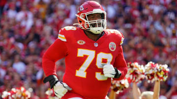 Veteran OT Donovan Smith is one of four former Chiefs in the unemployment line. 