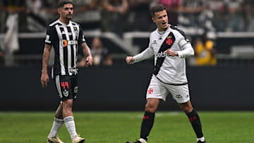 Coutinho anotou o gol do Vasco na partida