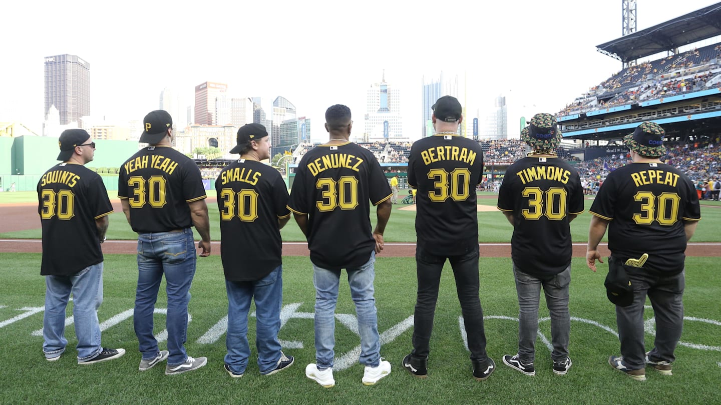 Rush Street Interactive Launches MLB PropPacks Digital Card Game