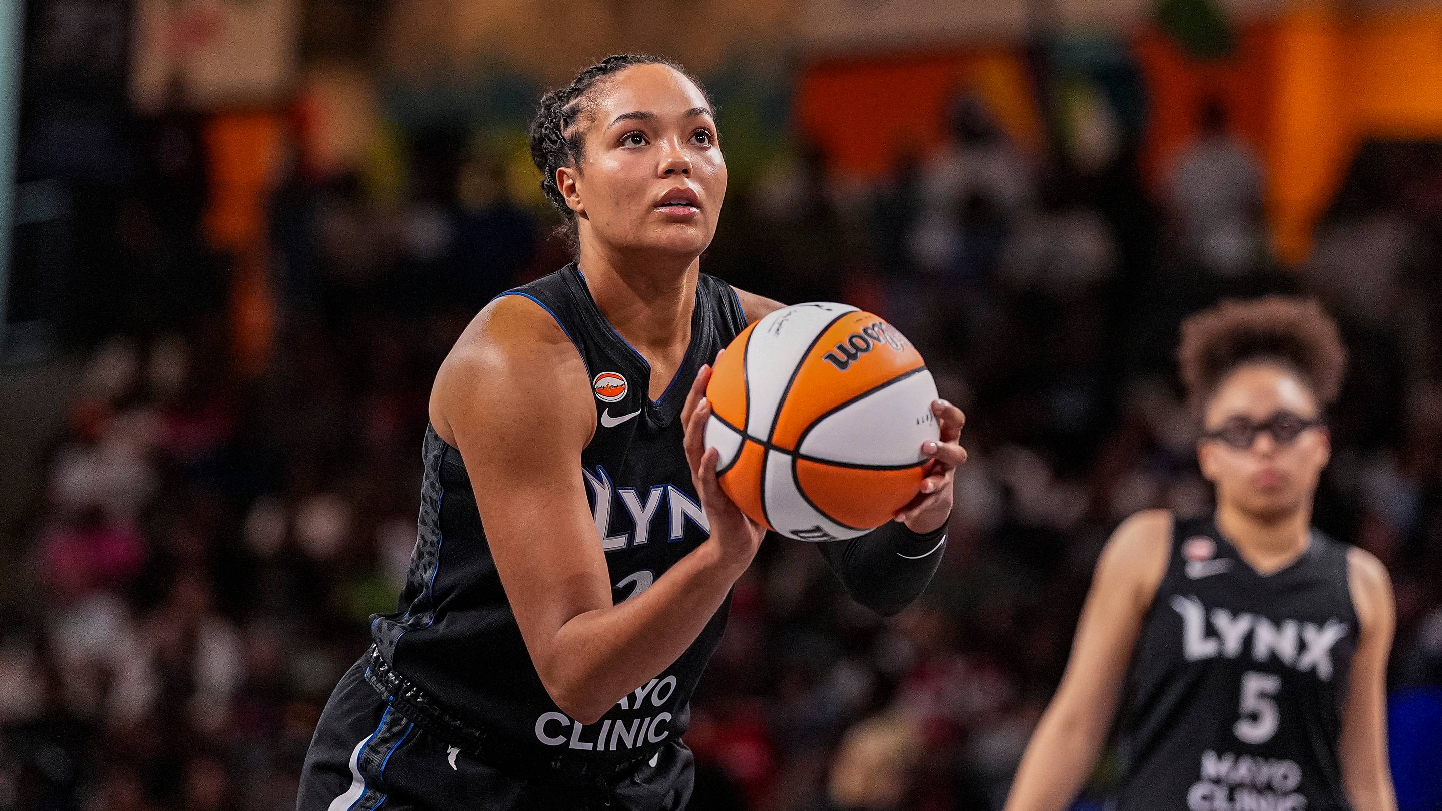 2 teams that could lure Napheesa Collier away from the Lynx in free agency