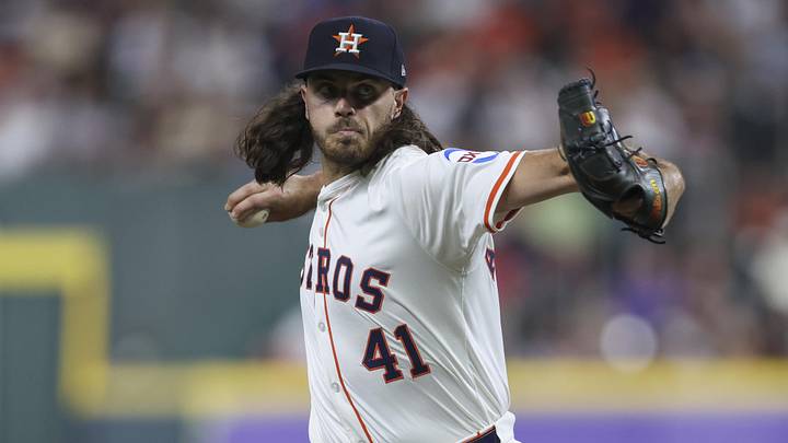 Aug 12, 2025; Houston, Texas, USA; Houston Astros starting pitcher Spencer Arrighetti (41) delivers a pitch during the fourth inning against the Boston Red Sox at Daikin Park. Mandatory Credit: Troy Taormina-Imagn Images