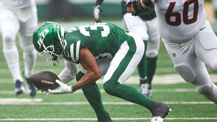 The Eagles are trading for Jets cornerback Michael Carter II. The Eagles are trading for Jets cornerback Michael Carter II.