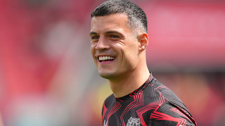Granit Xhaka et ses coéquipiers connaissent leur futur entraîneur Granit Xhaka et ses coéquipiers connaissent leur futur entraîneur