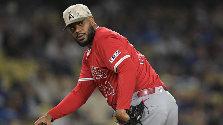 Jansen intentionally balked Ohtani to third base during the bottom of the ninth inning of Saturday's win over the Dodgers.  | Jayne Kamin-Oncea-Imagn Images