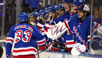 Montreal Canadiens v New York Rangers