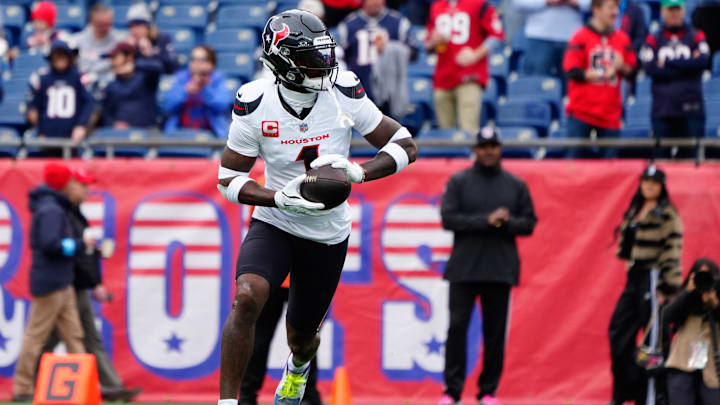 Texans Legend Shares Surprise Stefon Diggs Info Amid Split Speculation