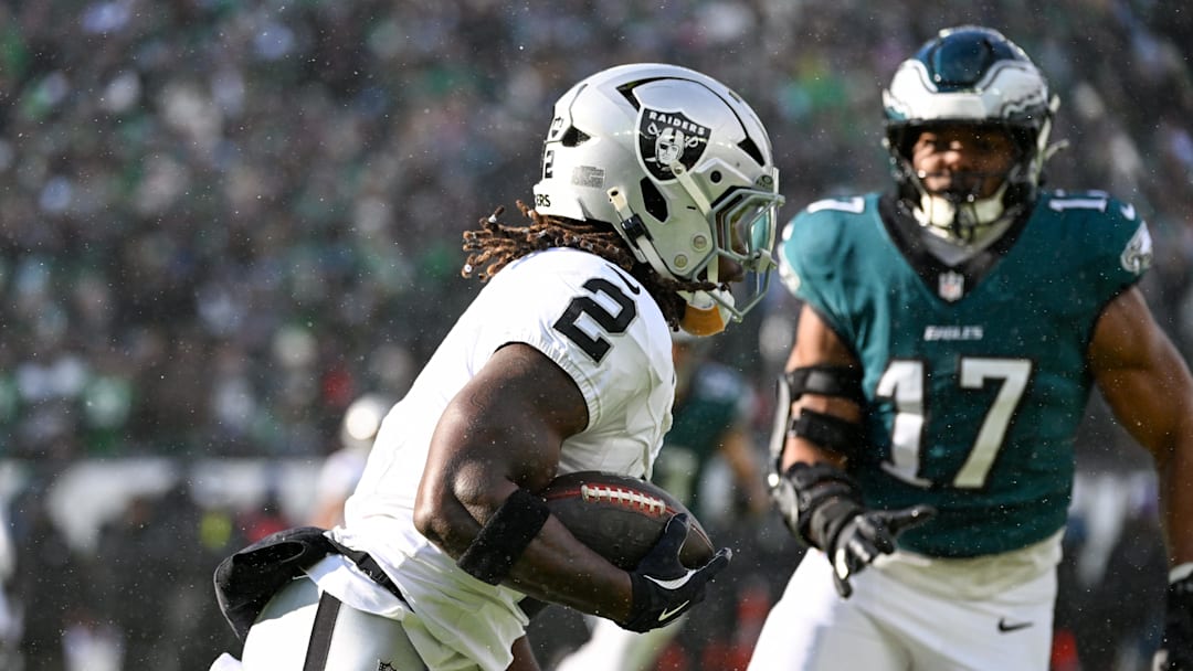 Dec 14, 2025; Philadelphia, Pennsylvania, USA; Las Vegas Raiders running back Ashton Jeanty (2) runs with the ball against the Philadelphia Eagles during the first quarter at Lincoln Financial Field. Mandatory Credit: Eric Hartline-Imagn Images