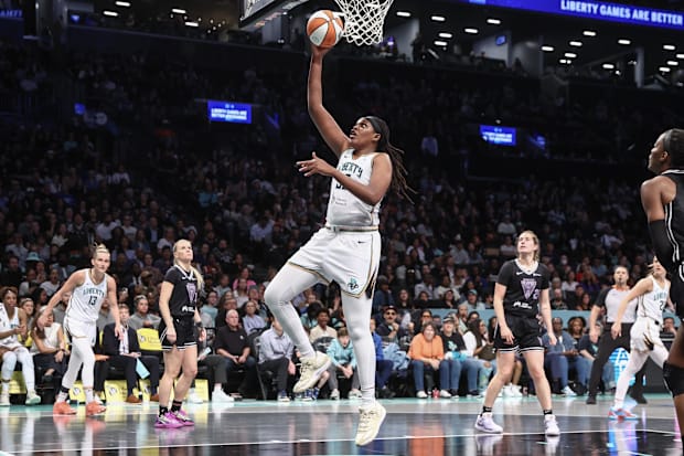 New York Liberty center Jonquel Jones drives to the basket. 