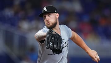 Chicago White Sox v Miami Marlins