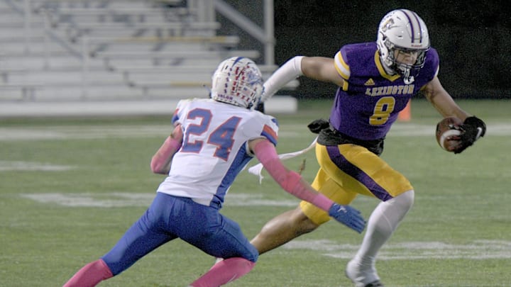 Lexington's Brayden Fogle breaks free on a run. The Lexington Minutemen beat the West Holmes Knights by a score of 19-13 on Lexington's homecoming night.