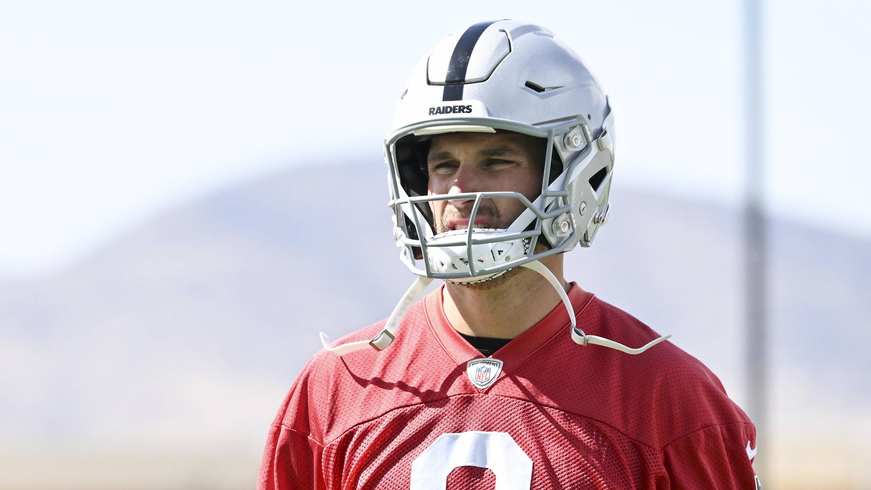 Kirk Cousins may have already pushed Fernando Mendoza to the Raiders bench