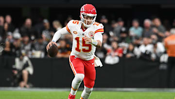 Kansas City Chiefs v Las Vegas Raiders