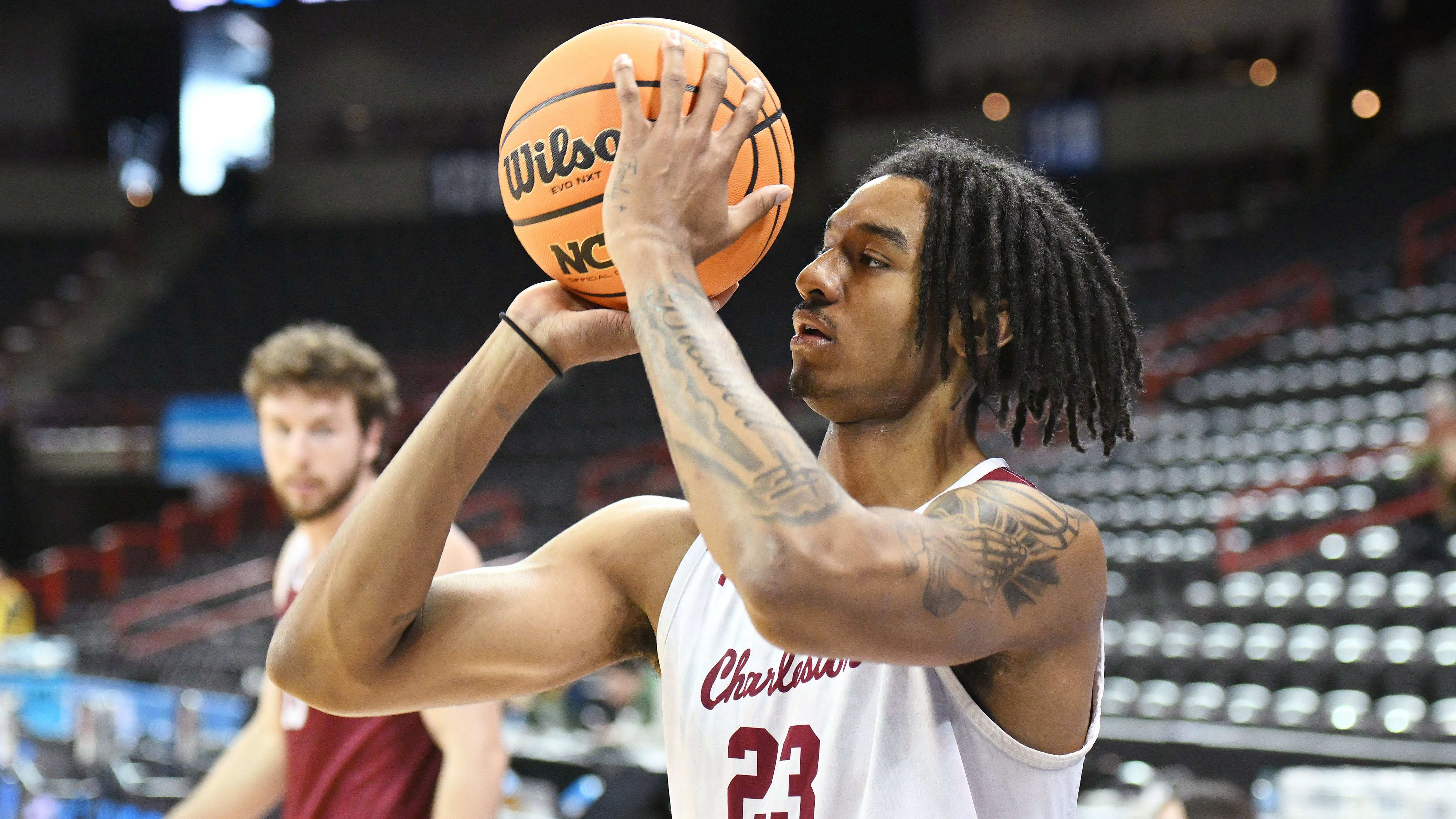 Former Charleston Center James Scott Commits to Louisville Men’s Basketball Program