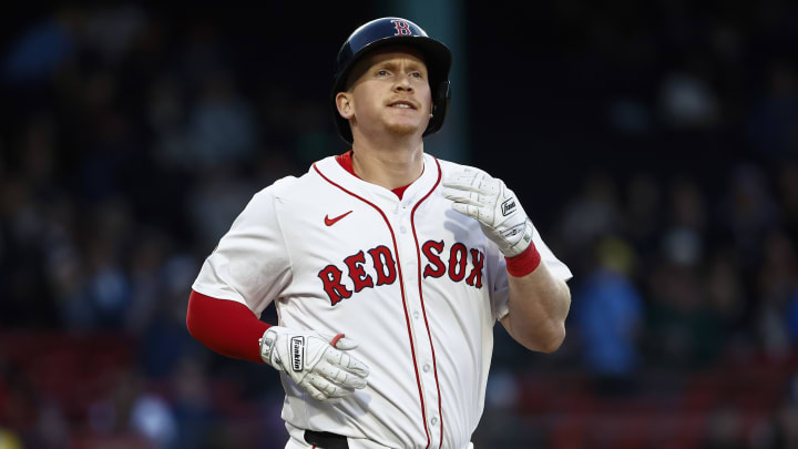 Pese a su mala temporada, Garrett Cooper, que viene de jugar con Medias Rojas de Boston interesa a los Yankees de Nueva York