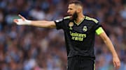 Karim Benzema se fait massacrer par la presse espagnole.