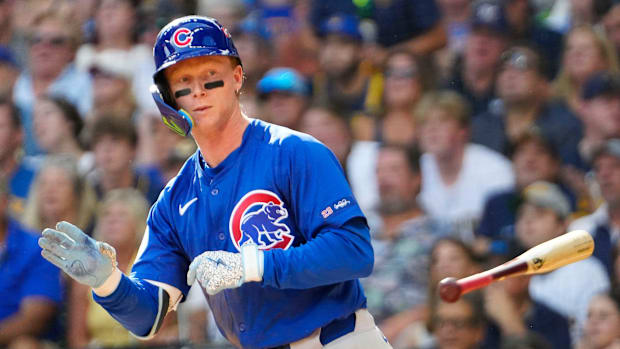 Chicago Cubs center fielder Pete Crow-Armstrong (4) flies out on October 4, 2025