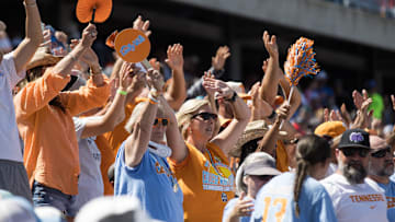 Tennessee Volunteers and UCLA Bruins fans. Mandatory Credit: Brett Rojo-Imagn Images