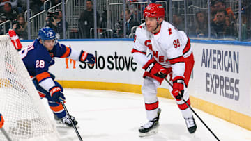 The Toronto Maple Leafs are better off waiting for the offseason to chase Mikko Rantanen as opposed to paying a huge price in an in-season trade.